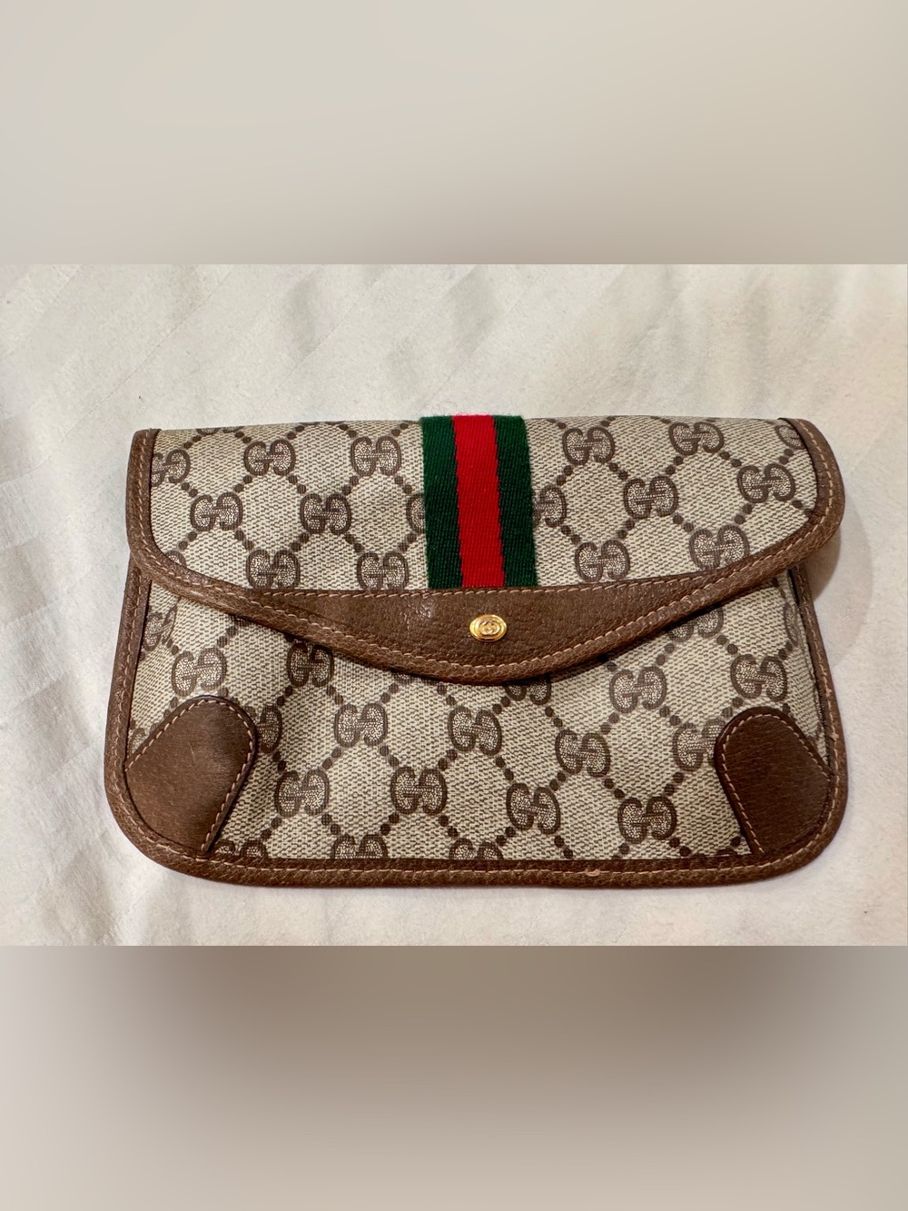 Vintage Gucci Accessory Collection GG Web Stripe Clutch 89.01.021